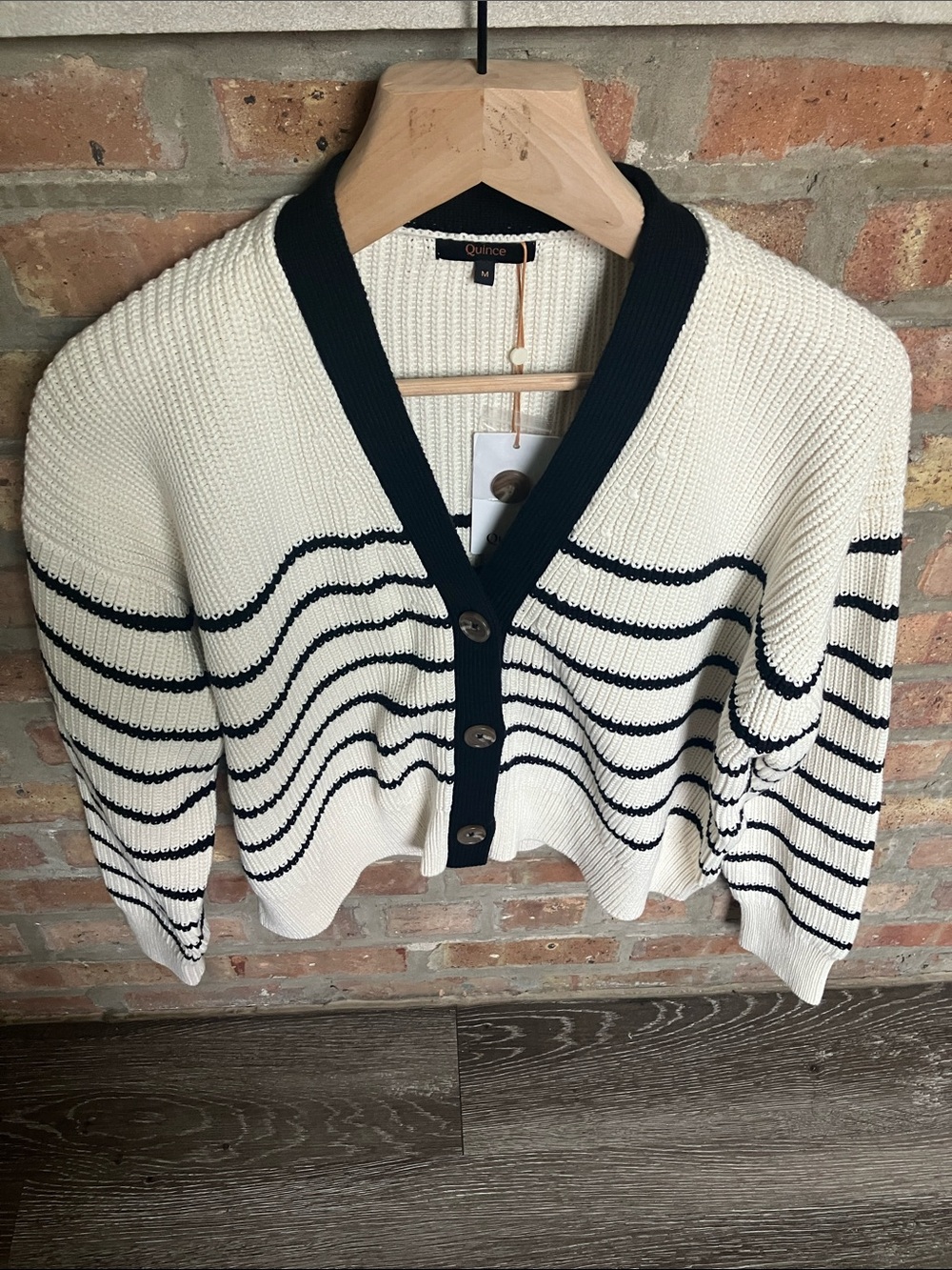 Quince 100% Organic Cotton Fisherman Boxy Cropped Cardigan - Picture 3 of 16